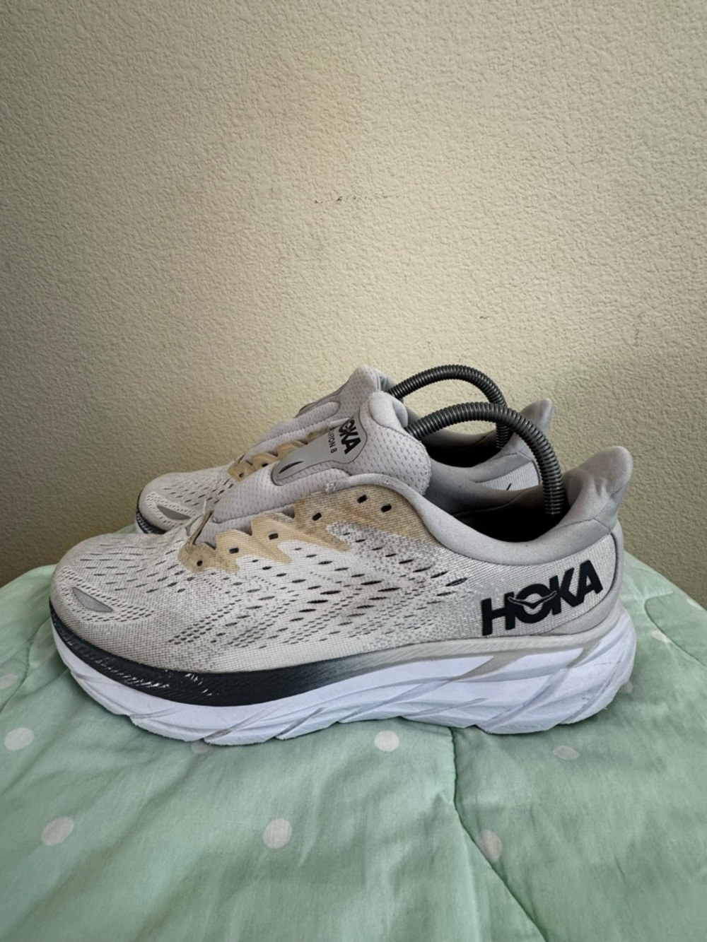 Hoka One One Clifton 8 Sneakers - Light Gray Size 8.5D